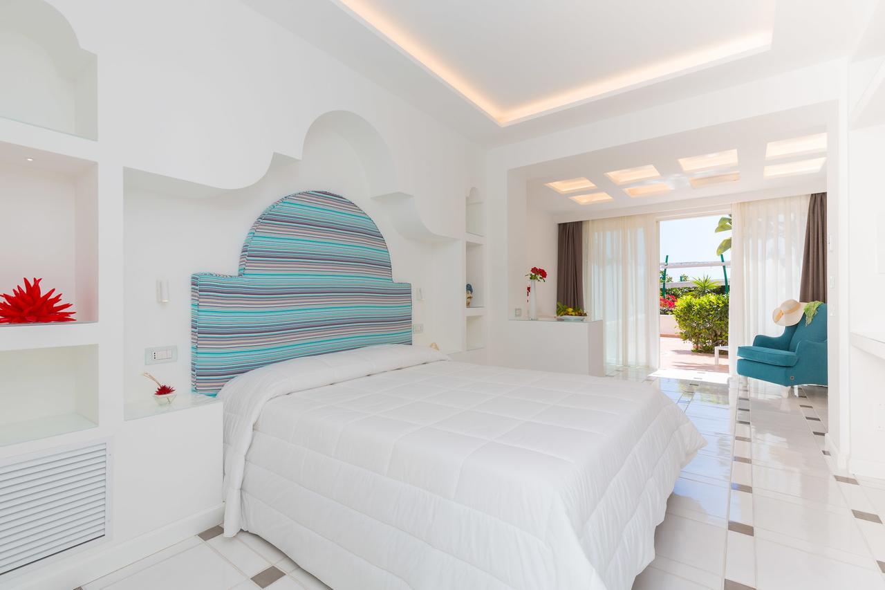 Quattro Passi Relais Hotel Nerano Buitenkant foto